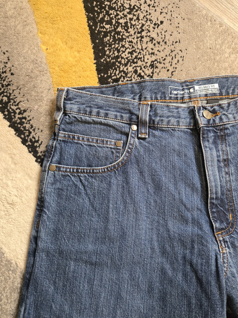 Carhertt Men's Classic Straight Fit Blue Jeans - Picture 2 of 7
